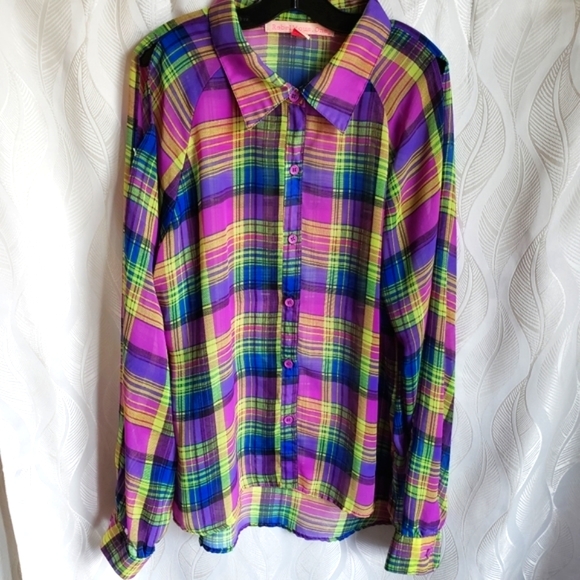 Sheer Vibrant Plaid Open Long Sleeve Cold-Shoulder Button Down - Picture 2 of 8